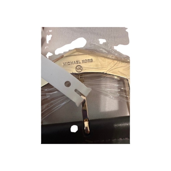 Michael Kors Women's Signature Belt - Picture 11 of 16